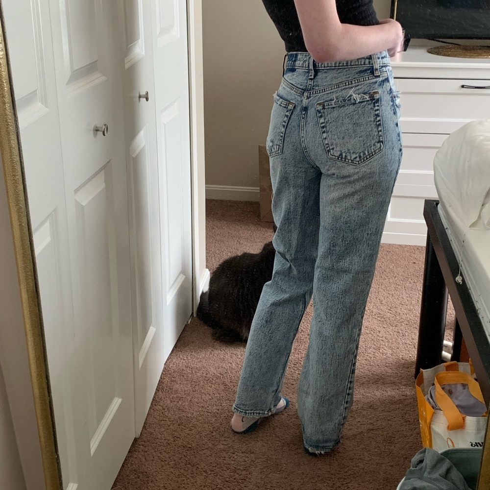 Abercrombie 90s Ultra High Rise Straight Jeans Acid Wash